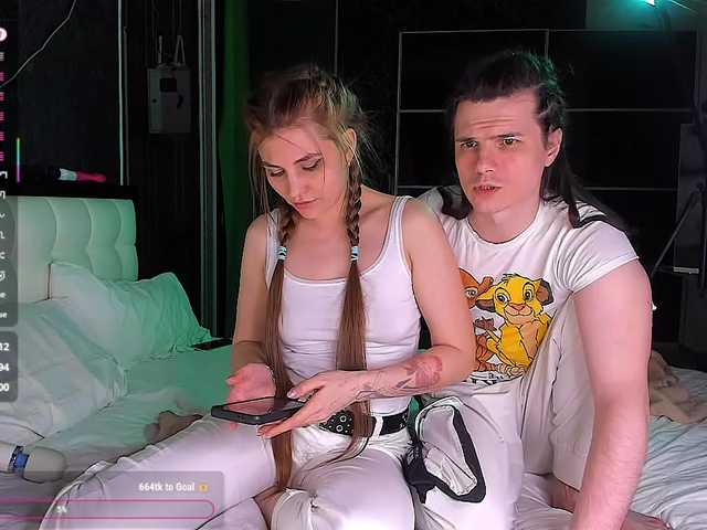 QueenAfina's BongaCams show and profile