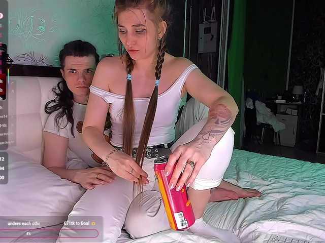 QueenAfina's BongaCams show and profile