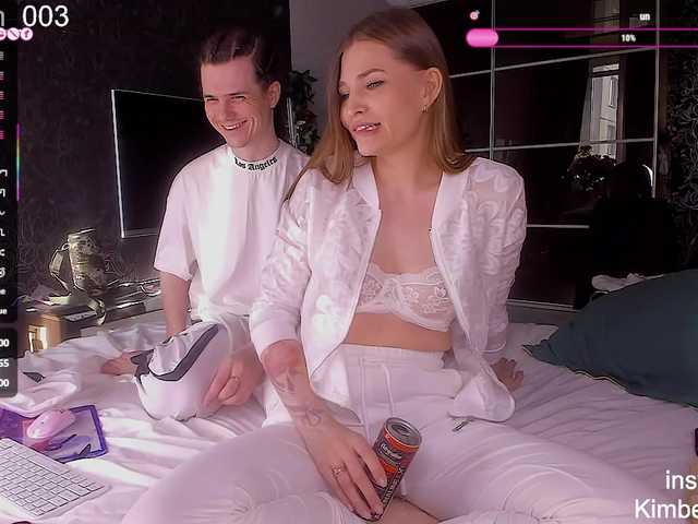 QueenAfina's BongaCams profile