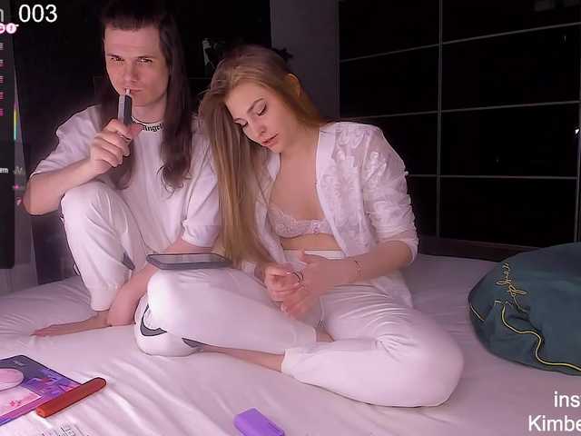 QueenAfina's BongaCams profile