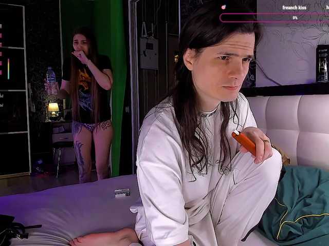 QueenAfina's BongaCams show and profile