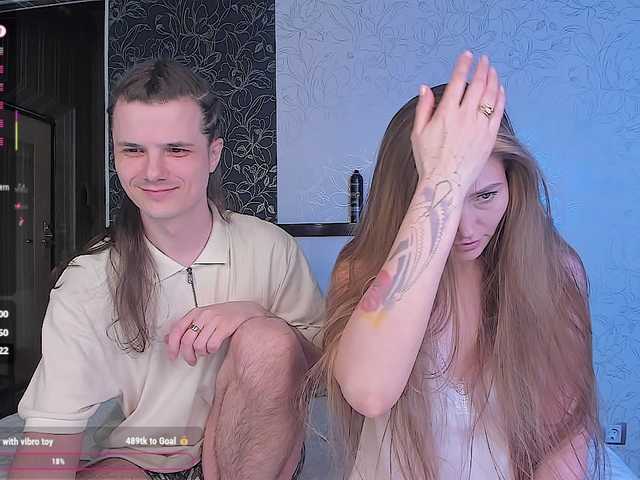 QueenAfina's BongaCams show and profile