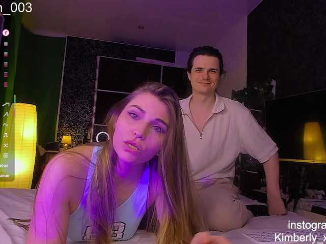 QueenAfina's BongaCams show and profile