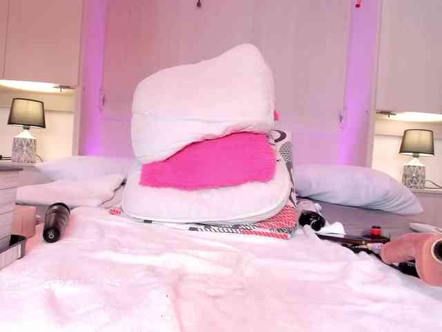 alicepipper webcam