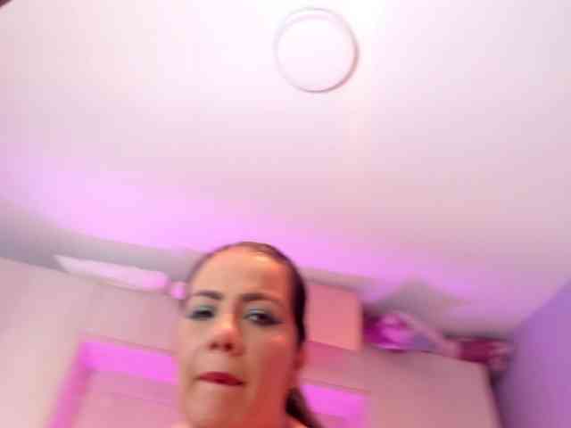 alicepipper webcam