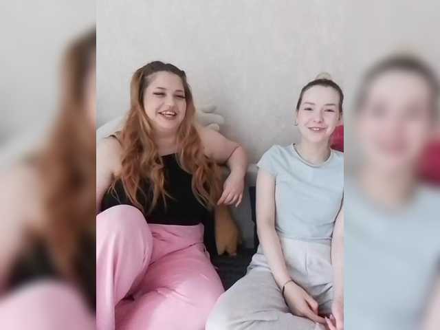 cutesmiles from BongaCams