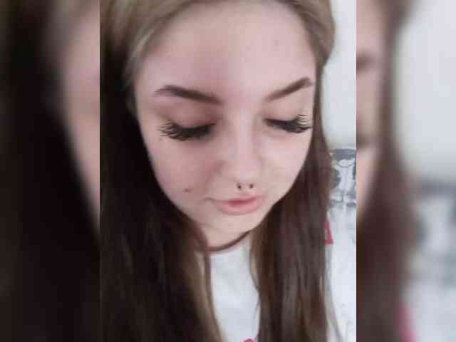 cutesmiles webcam