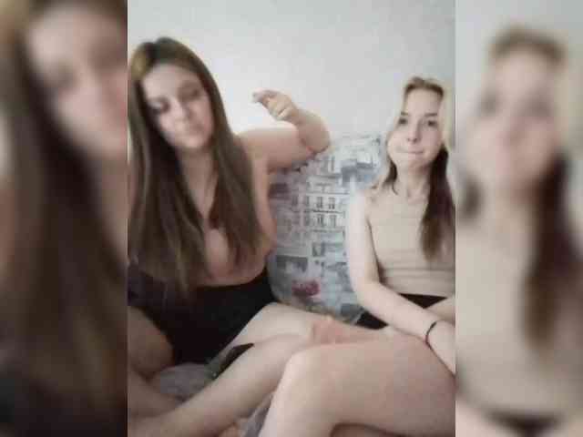 real webcam show Cutesmiles