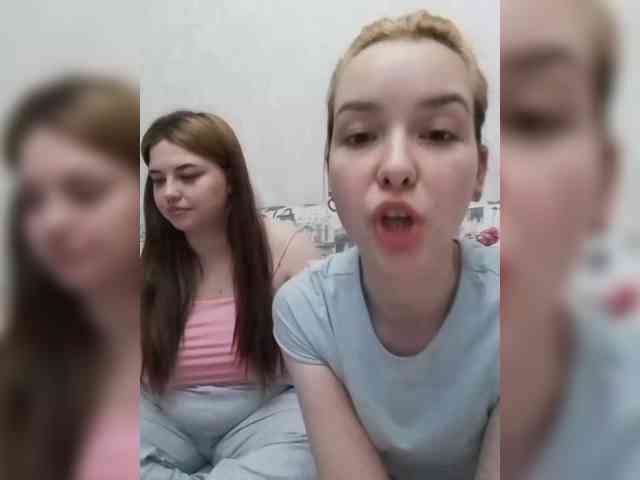 hidden cam Cutesmiles