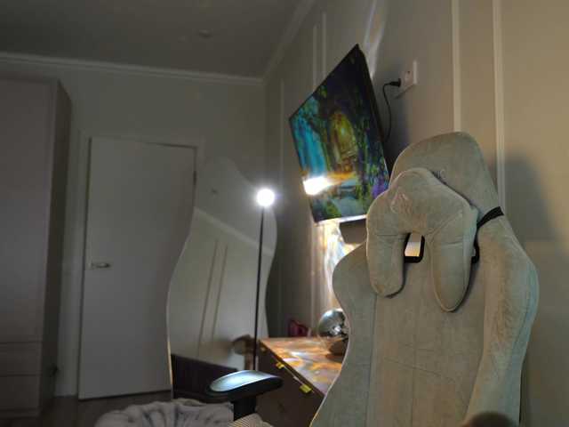 Coconutkitty's BongaCams show and profile