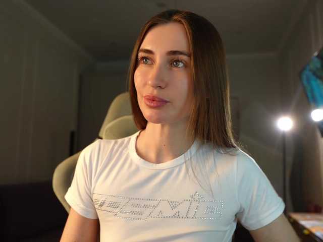 Coconutkitty's BongaCams show and profile