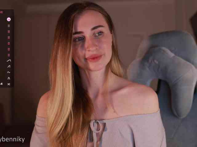 Coconutkitty Live Webcam on BongaCams