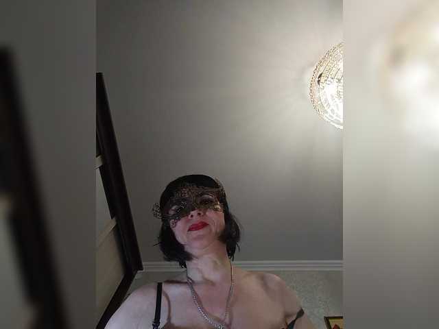 mature Lilya18