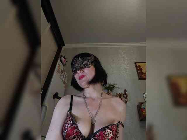 Lilya18 webcam