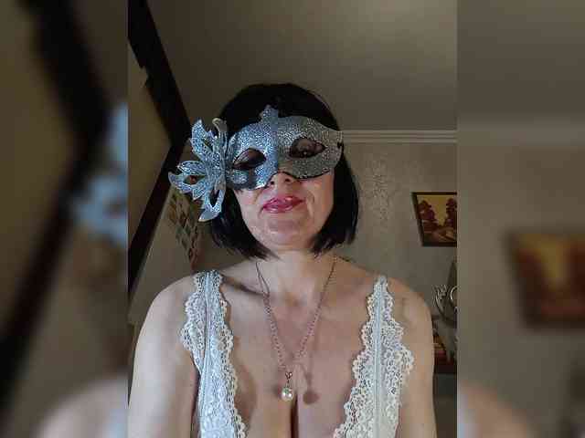 Lilya18 webcam