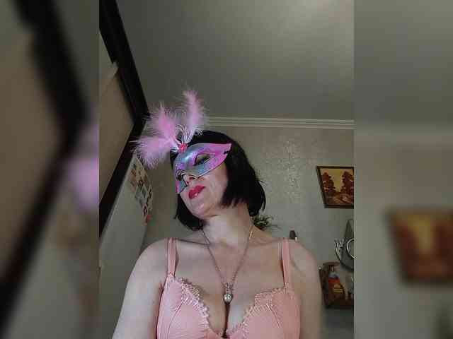 Lilya18 webcam