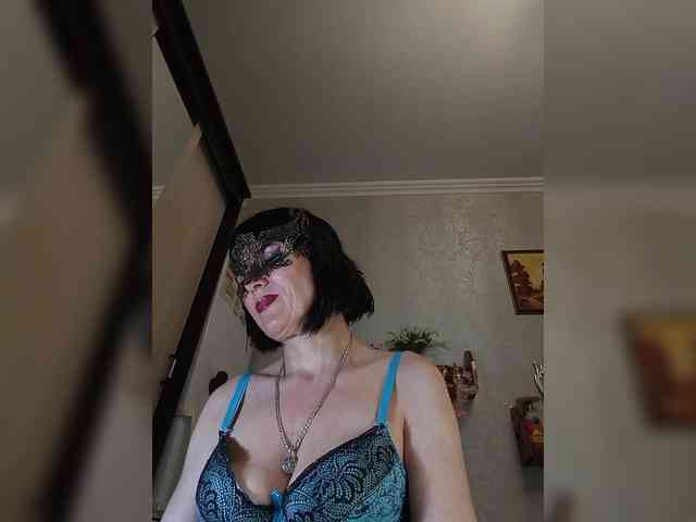 Lilya18 webcam