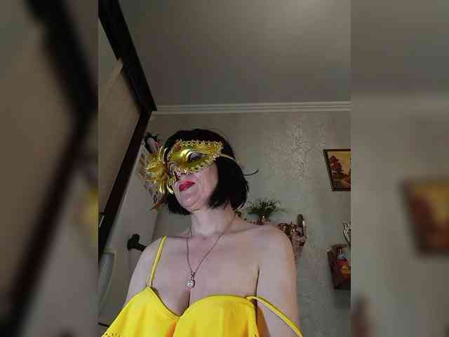 Lilya18 webcam