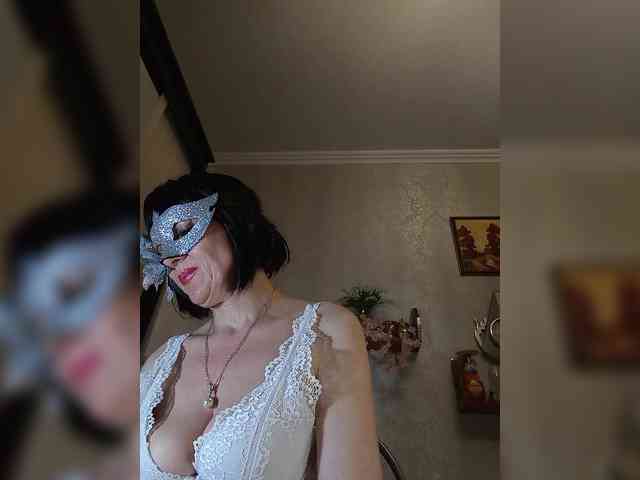 Lilya18 webcam