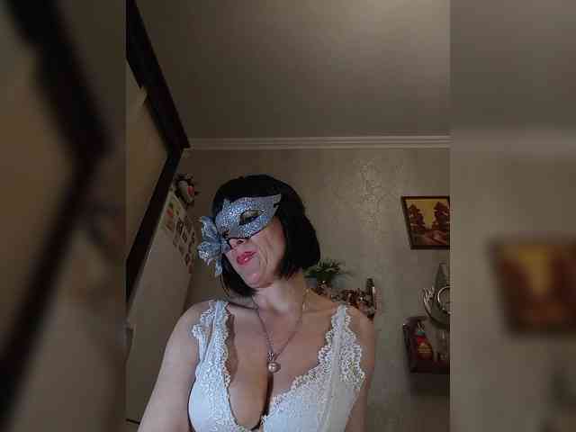 Lilya18 webcam
