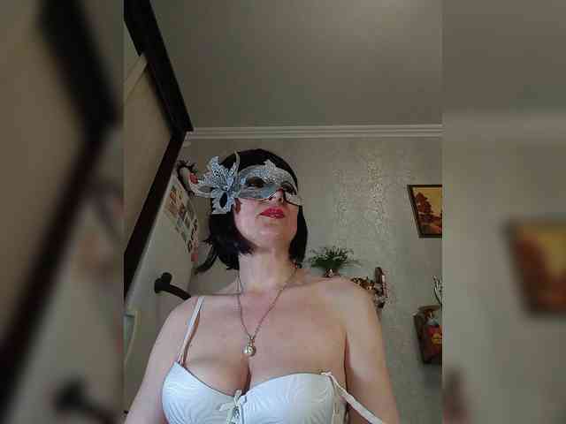Lilya18 webcam