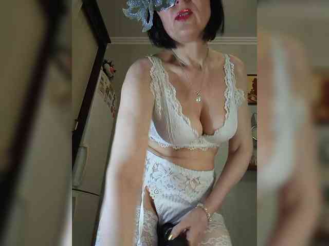 Lilya18 webcam