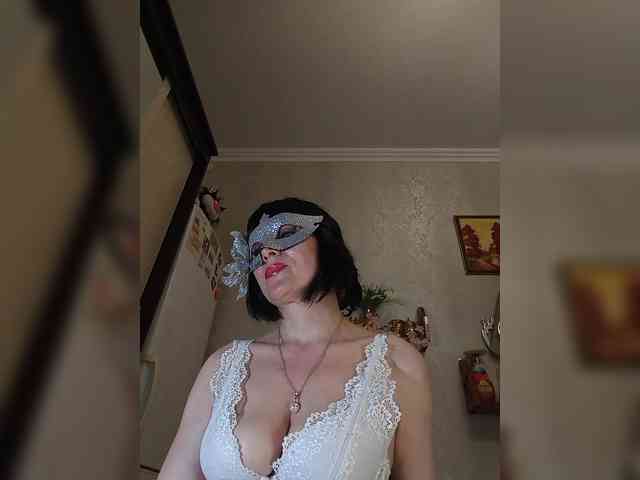 Lilya18 webcam