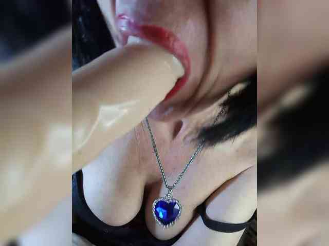 amateur pornstar Lilya18