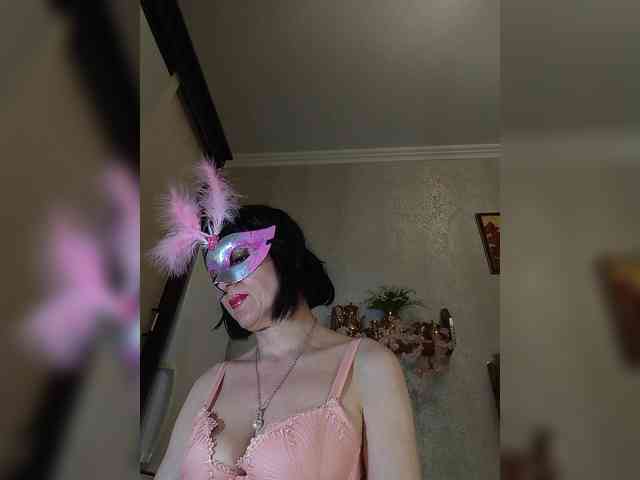 Lilya18 webcam