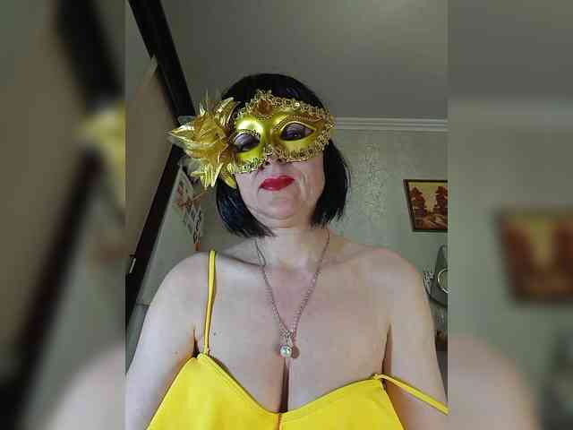 Lilya18 webcam