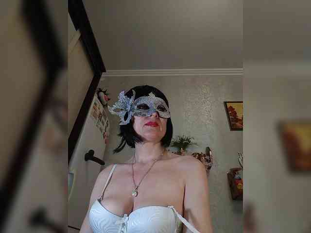 Lilya18 webcam