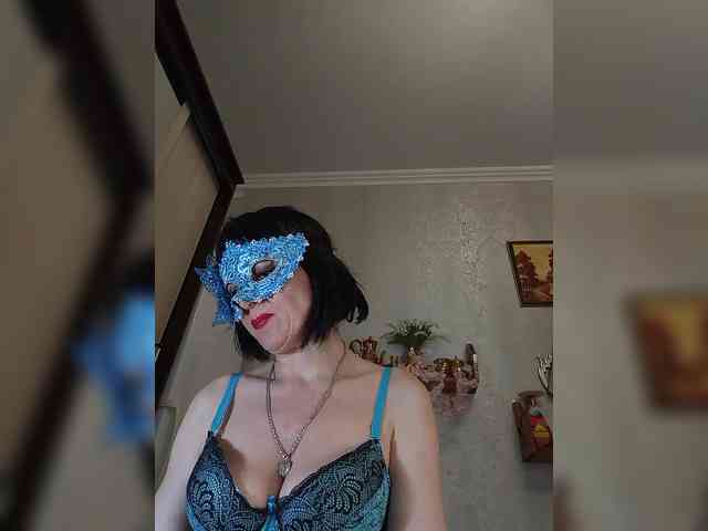 Lilya18 webcam