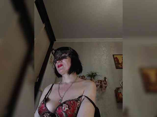 Lilya18 webcam