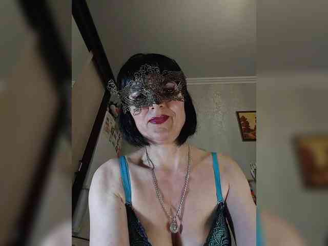 Lilya18 webcam