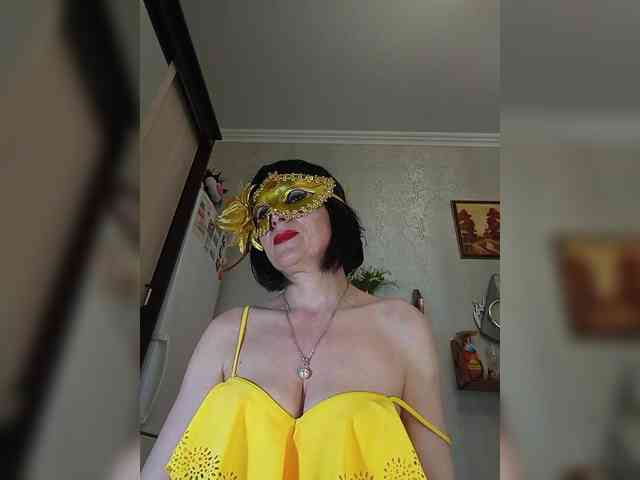 Lilya18 webcam