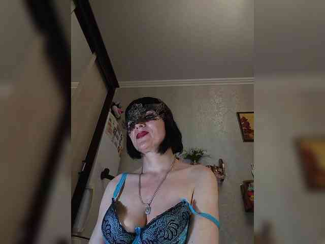Lilya18 webcam