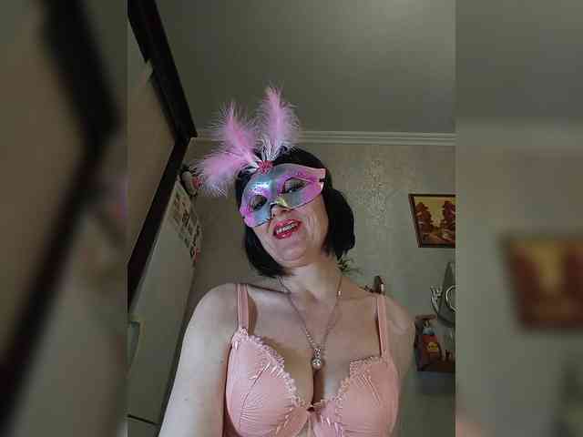 Lilya18 webcam