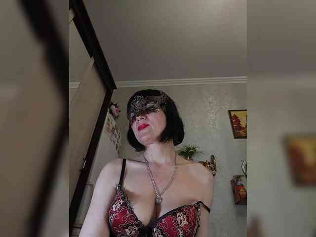 Lilya18 webcam