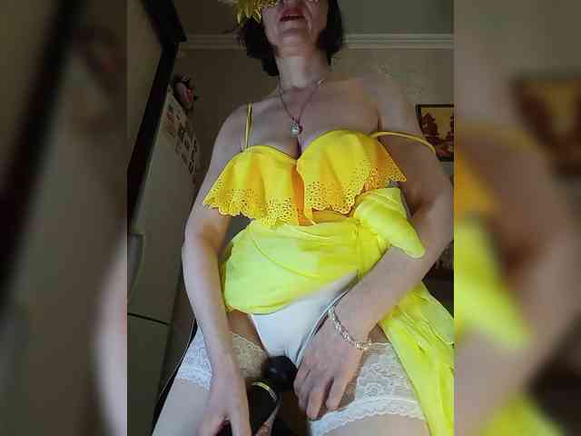 Lilya18 webcam