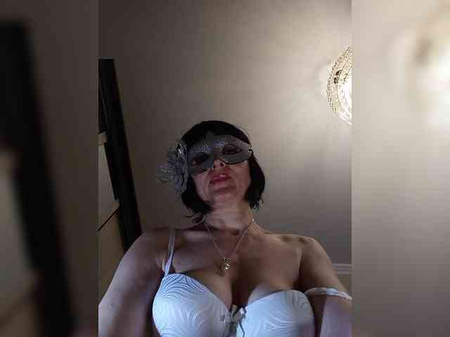 Lilya18 webcam