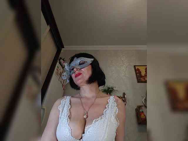Lilya18 webcam