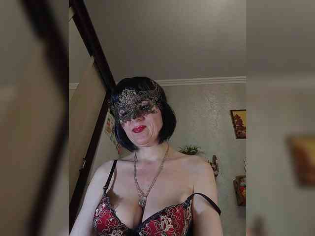 Lilya18 webcam