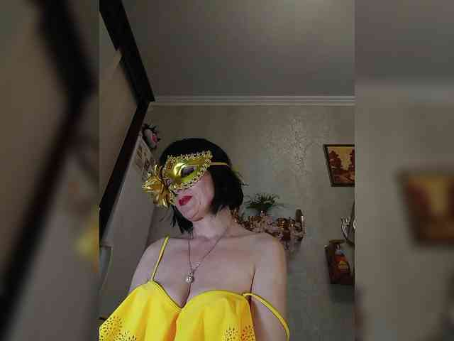 Lilya18 webcam