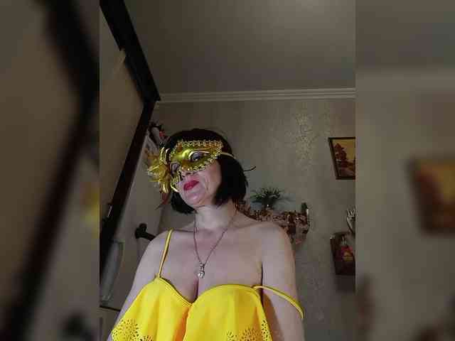 Lilya18 webcam