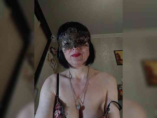 Lilya18 webcam