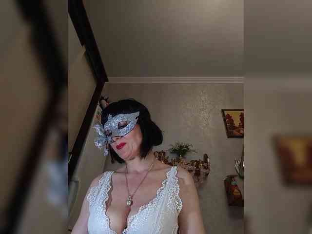Lilya18 webcam