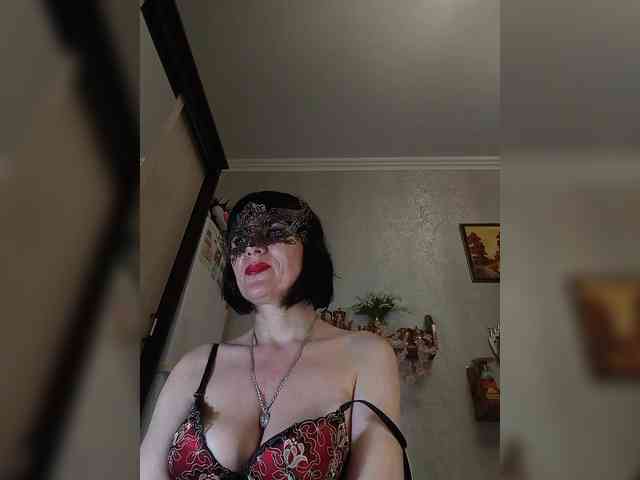 Lilya18 webcam