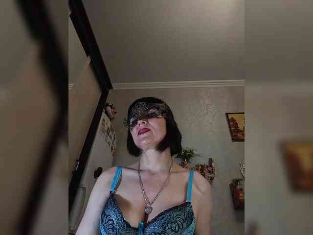 Lilya18 webcam