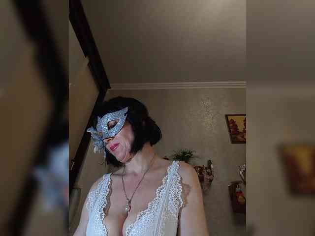 Lilya18 webcam