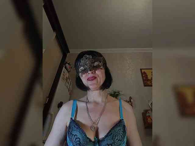 Lilya18 webcam